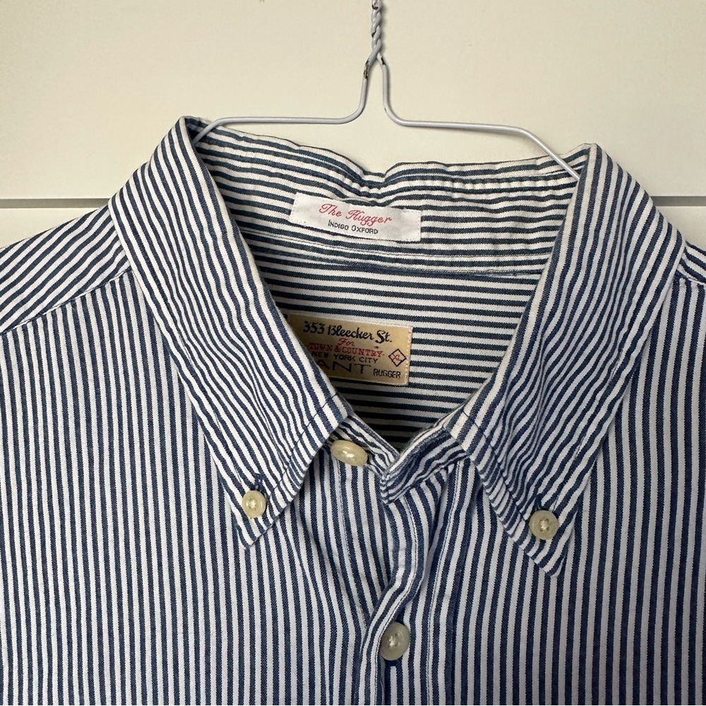 Gant “The Hugger” Oxford Button Down